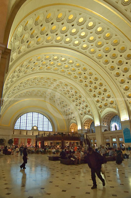 HD_SL-25 - Main Hall of Union Station, Washington, DC, during afternoon rush hour on first day of Summer (June 21, 2007) HD_SL-25 - Main Hall of Union Station, Washington, DC, during afternoon rush hour on first day of Summer (June 21, 2007)