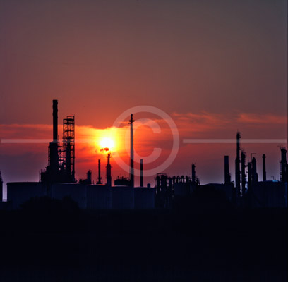 HD_SL-27 - Oil refinery at sunrise, outside of New Castle, Delaware HD_SL-27 - Oil refinery at sunrise, outside of New Castle, Delaware